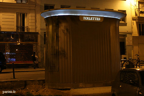 L'électricité des toilettes est obtenue uniquement à partir d'énergies renouvelables.